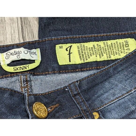 (3/$35) Indigo Rein Juniors Size 7 Skinny Embroidered Whiskered Denim Blue Jeans - Picture 5 of 11